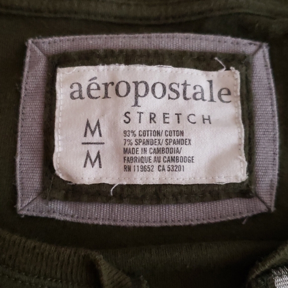 Aeropostale medium green shirt - Picture 3 of 5